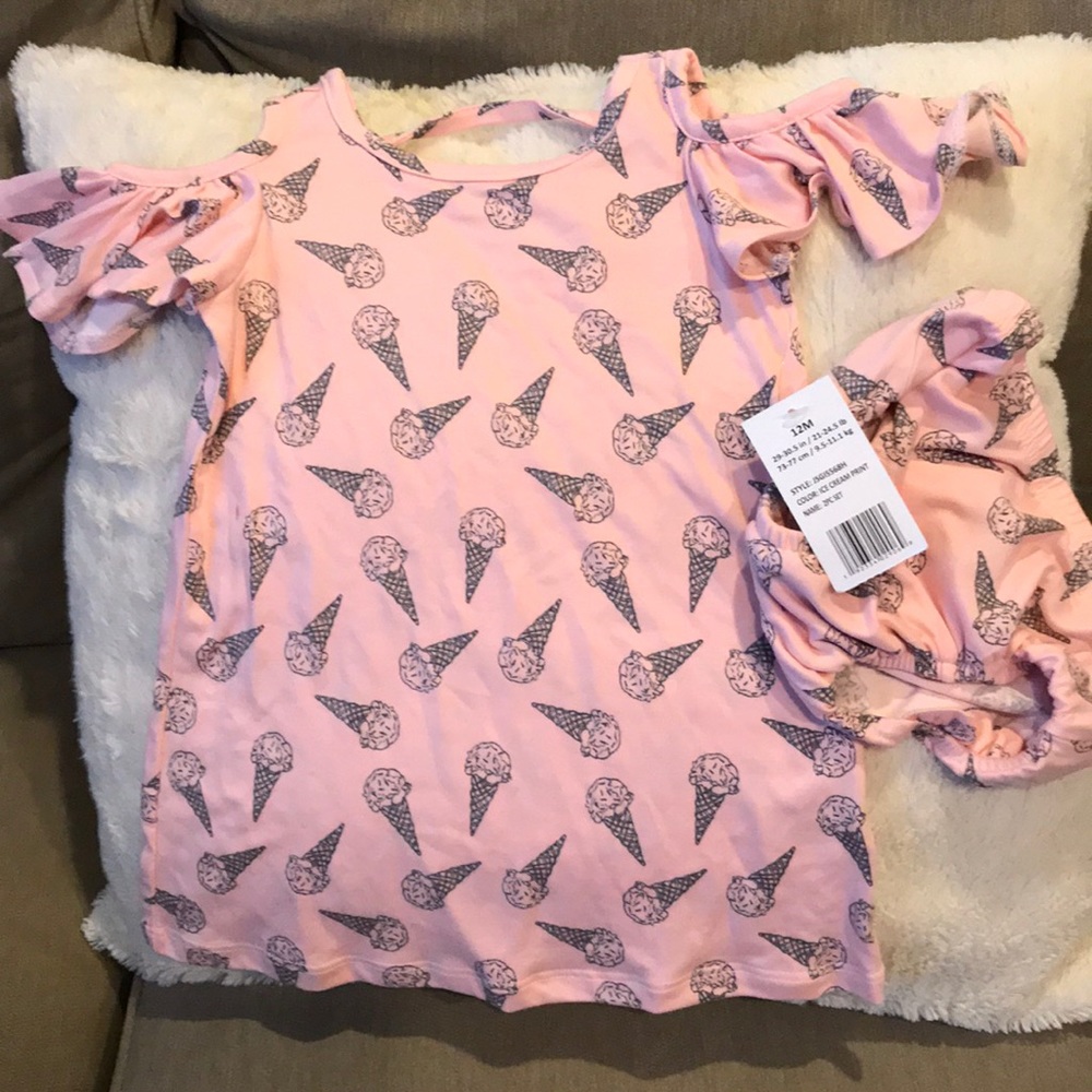 Jessica Simpson
Ice Cream Dress & Bloomers Set